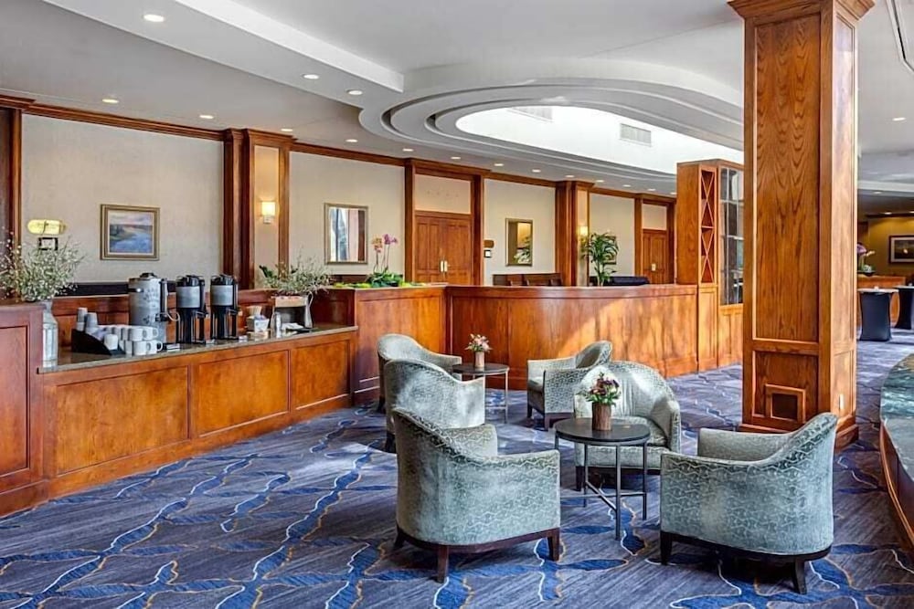 Austin Southpark Hotel 34/35