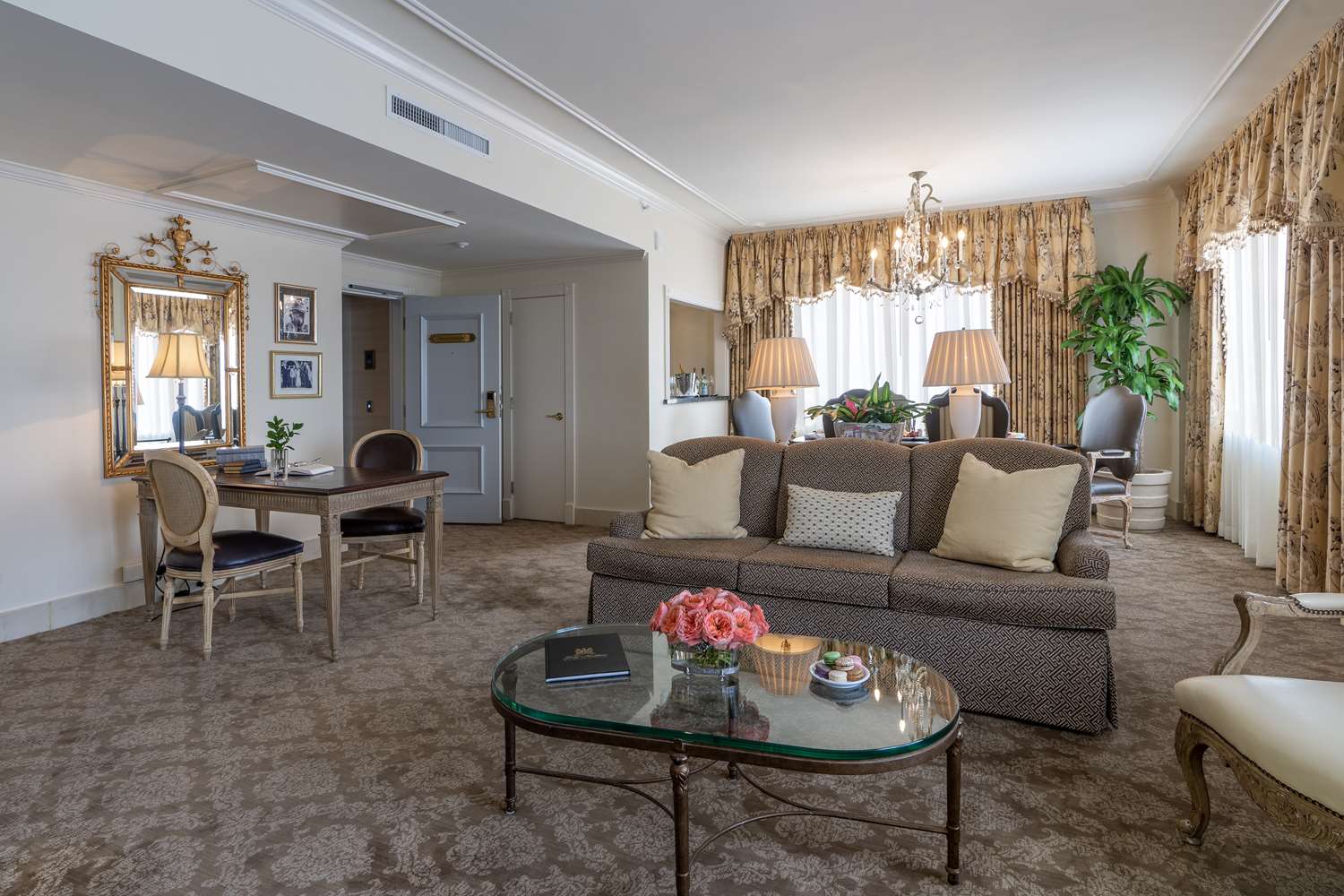 Monteleone Hotel 17/36