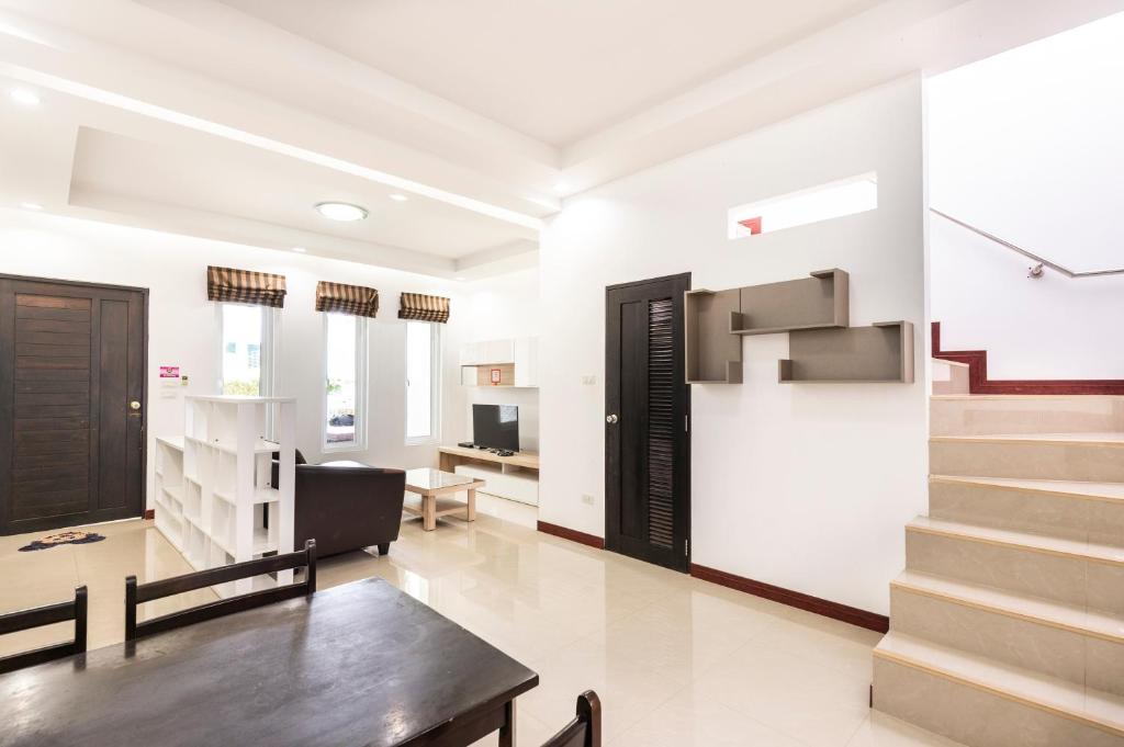 RedDoorz Plus Baan Noppadol Hua Hin Resort 7/50
