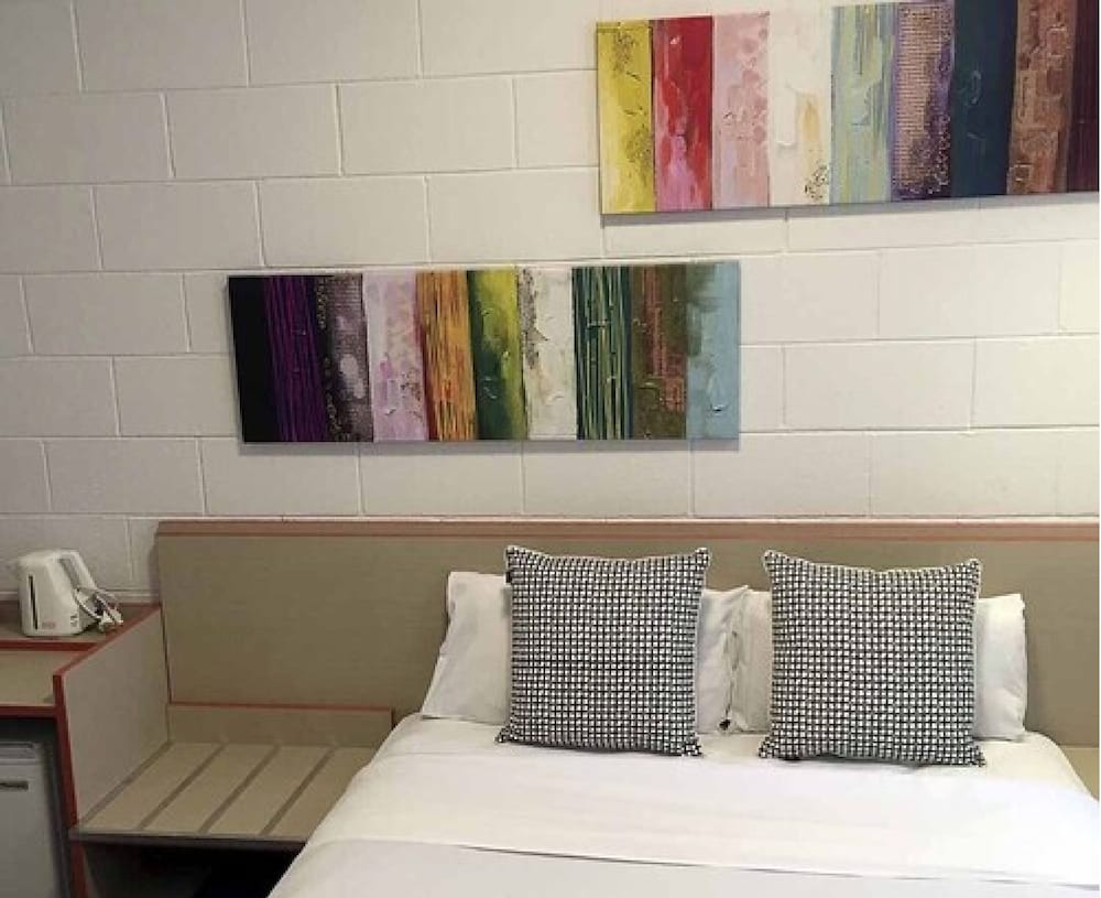 REX HOTEL 29/67