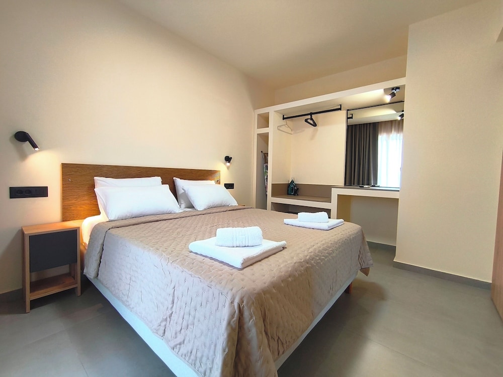 2 BEDROOMS, DELUXE, APARTMENT, 2 BATHROOMS