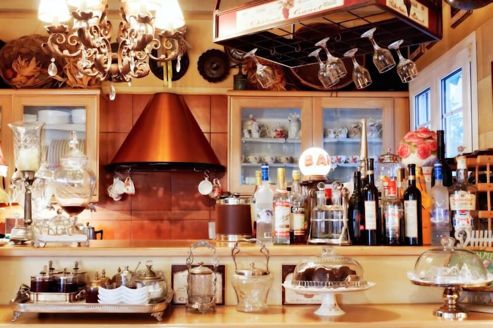 Anerada Inn Boutique Hotel 24/42