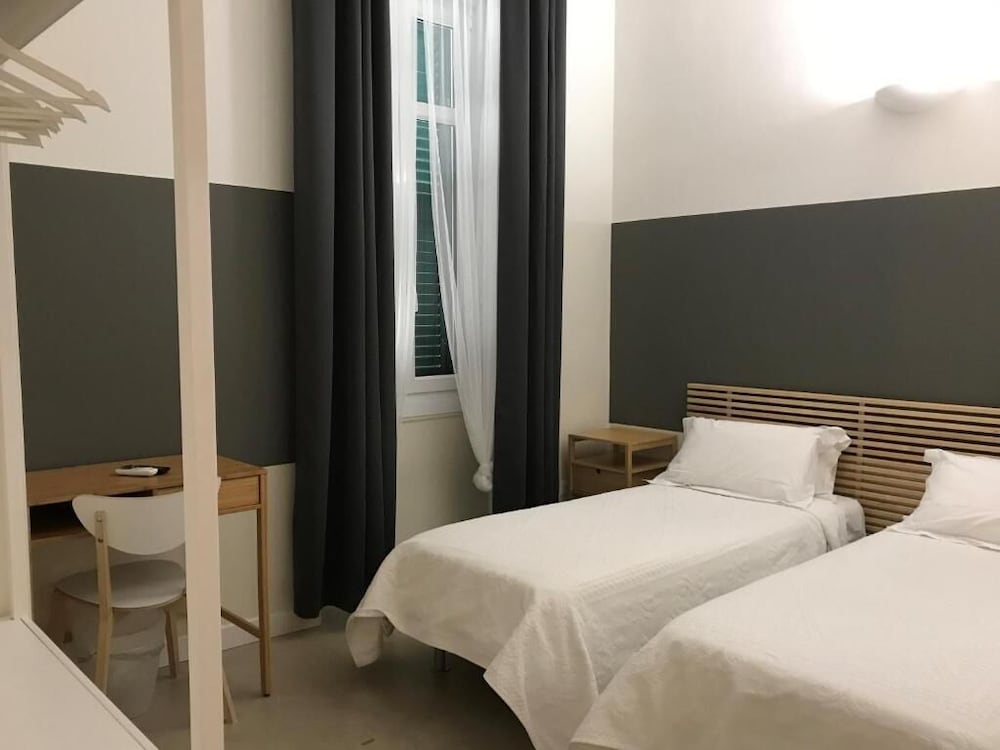 Azur Hotel 14/59