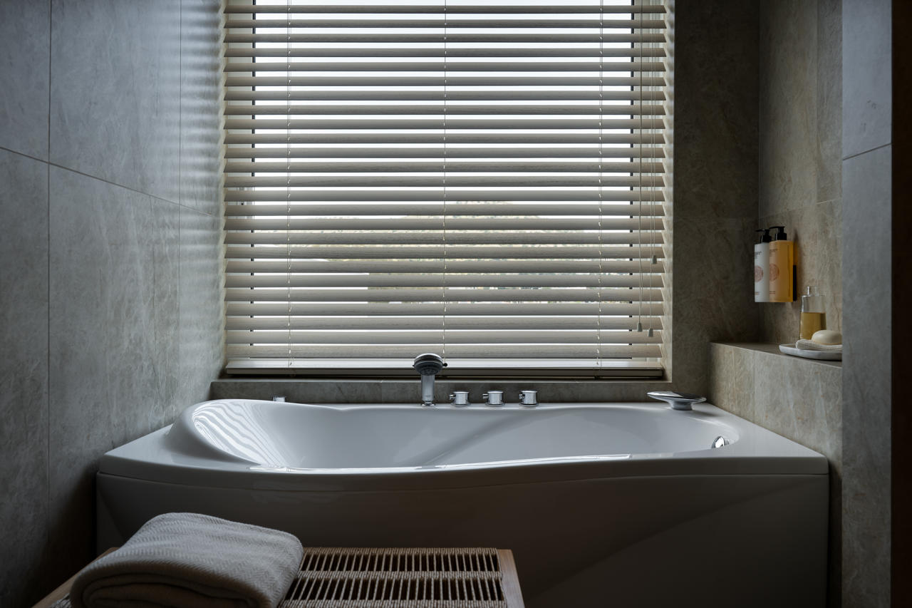 Athenian Riviera Hotel & Suites 72/72