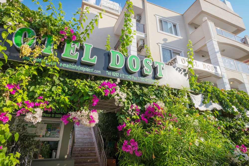 Hotel Dost 33/38