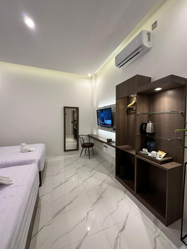 Resong Hotel 4/11
