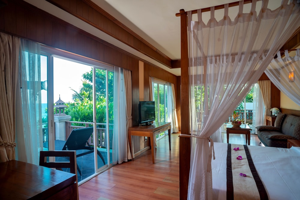 ALOHA RESORT 54/76
