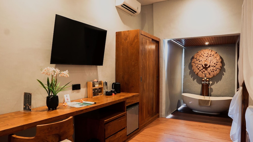 Lovina Haven Boutique Resort 4/50
