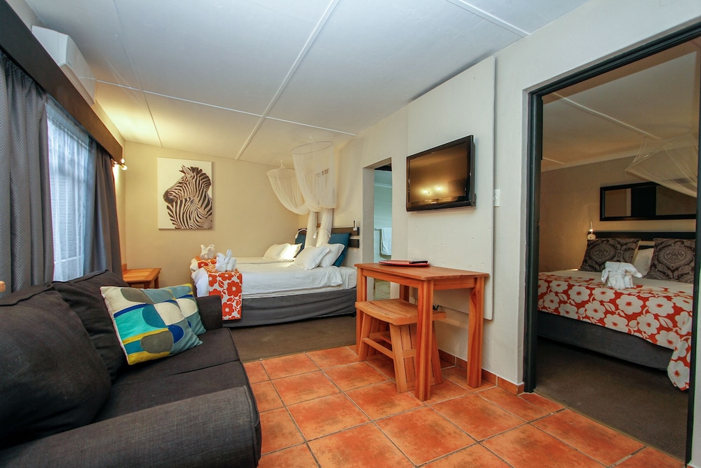 Umlilo Lodge 23/64