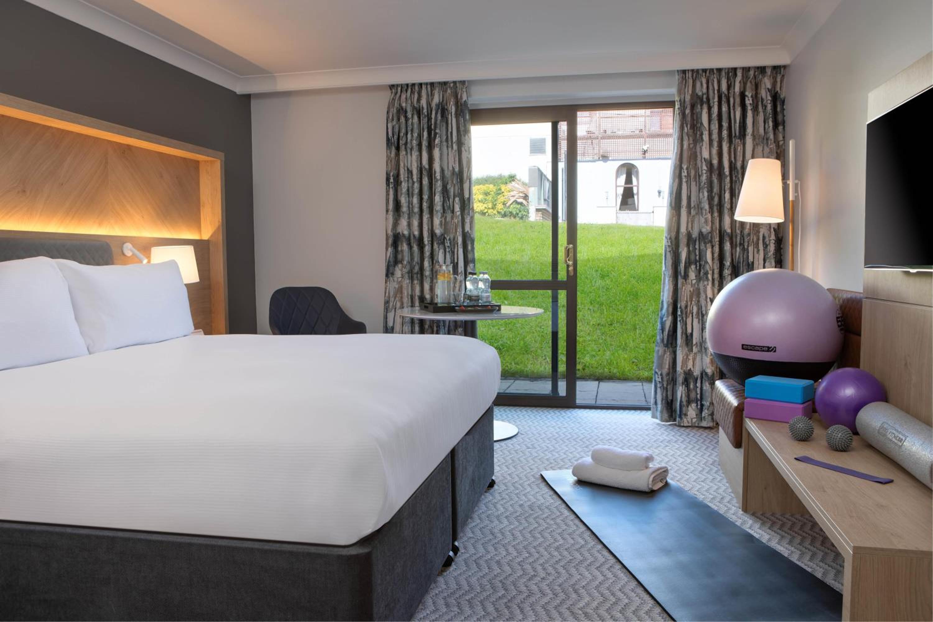 Wellness Experience, King Bed, Patio