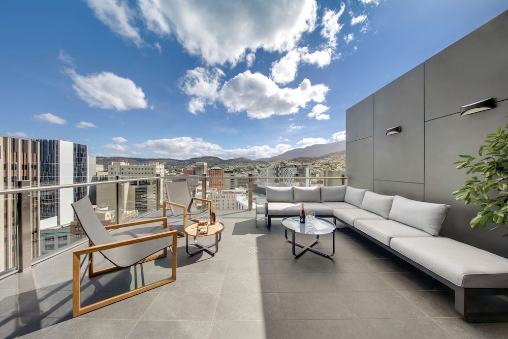 Vibe Hotel Hobart 52/64