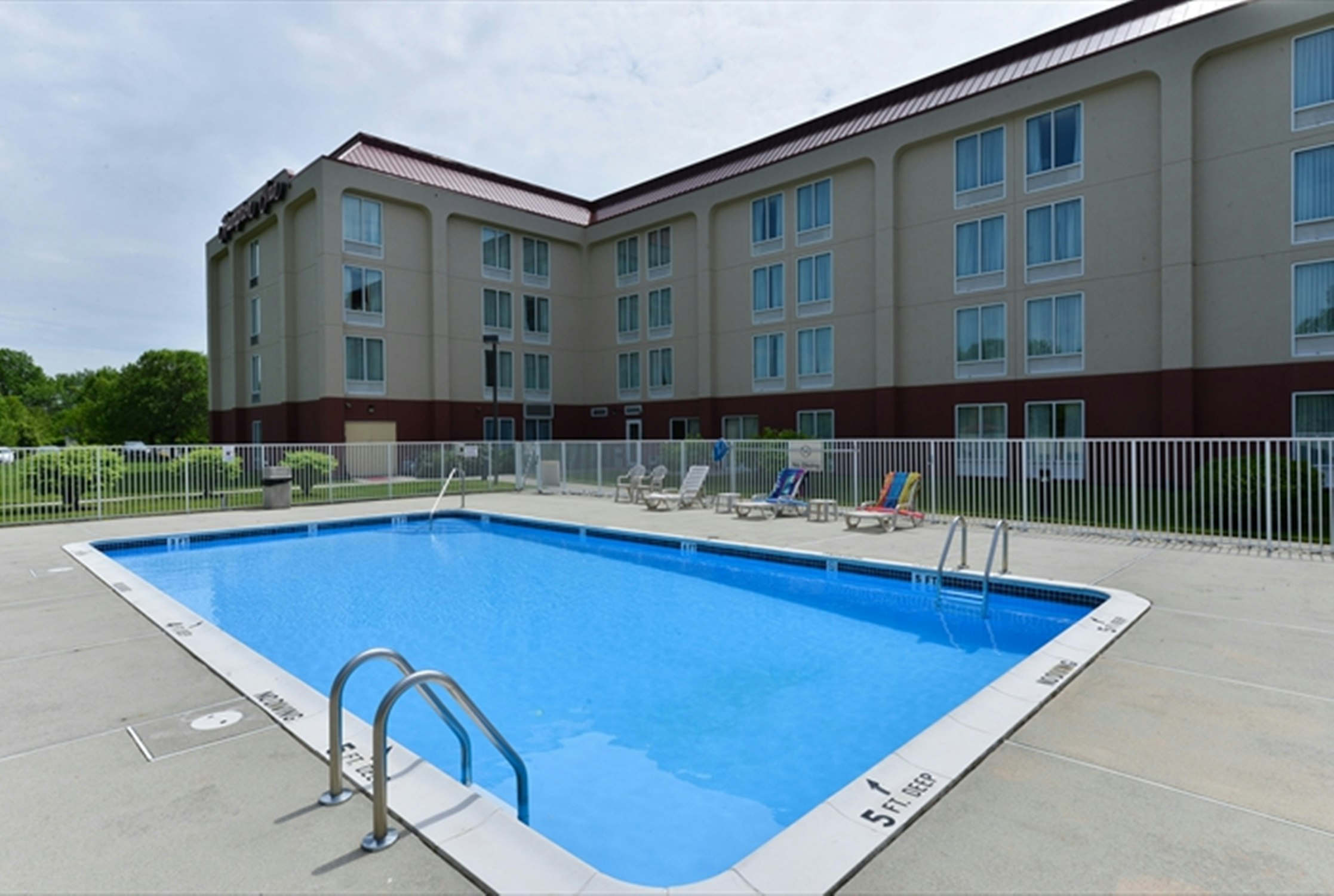 Hampton Inn Swedesboro Philadelphia 37/53