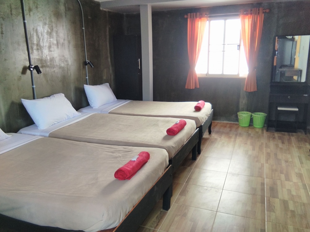 North Star Guest House 36/64