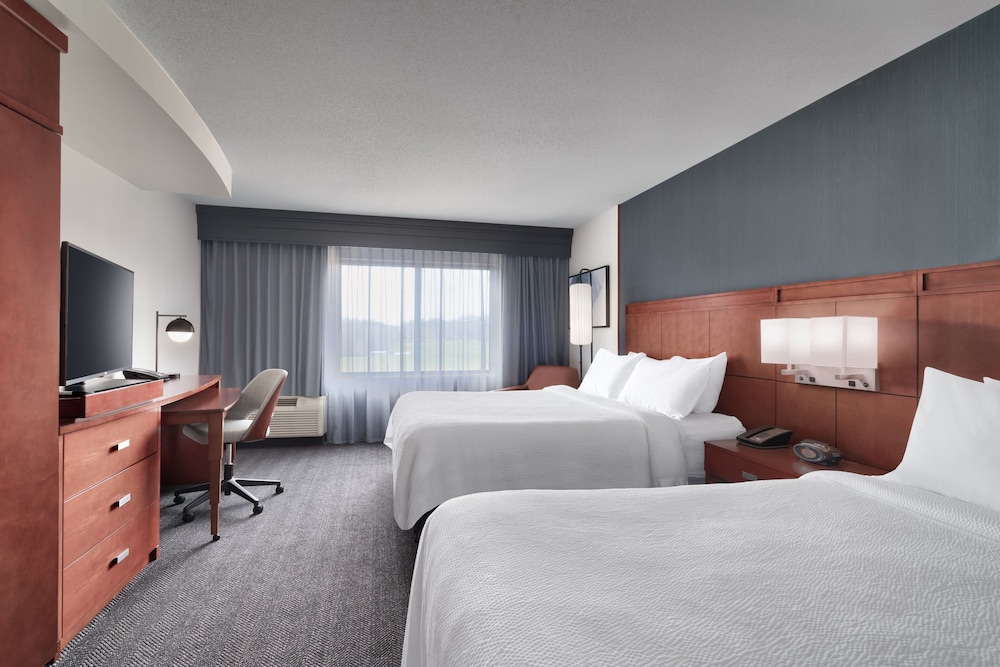 Courtyard Marriott Johnson City 18/59