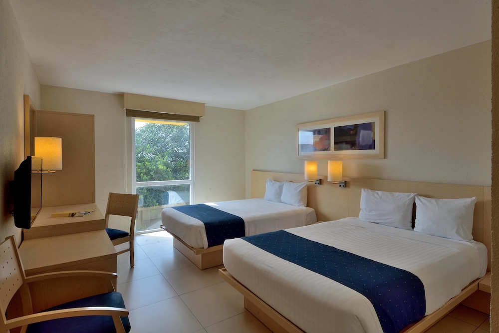 City Express by Marriott Playa Del Carmen 11/50