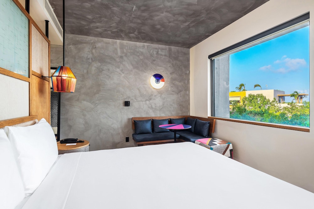 Aloft Tulum 11/50