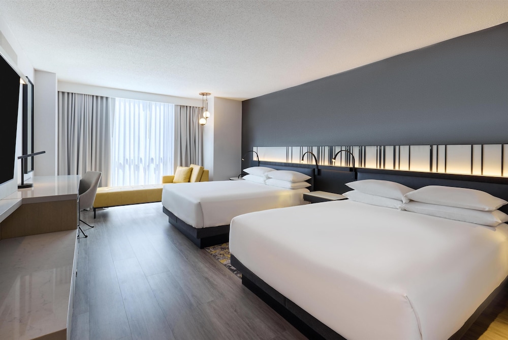 ROOM, 2 DOUBLE BEDS, BATHTUB, ACCESSIBLE