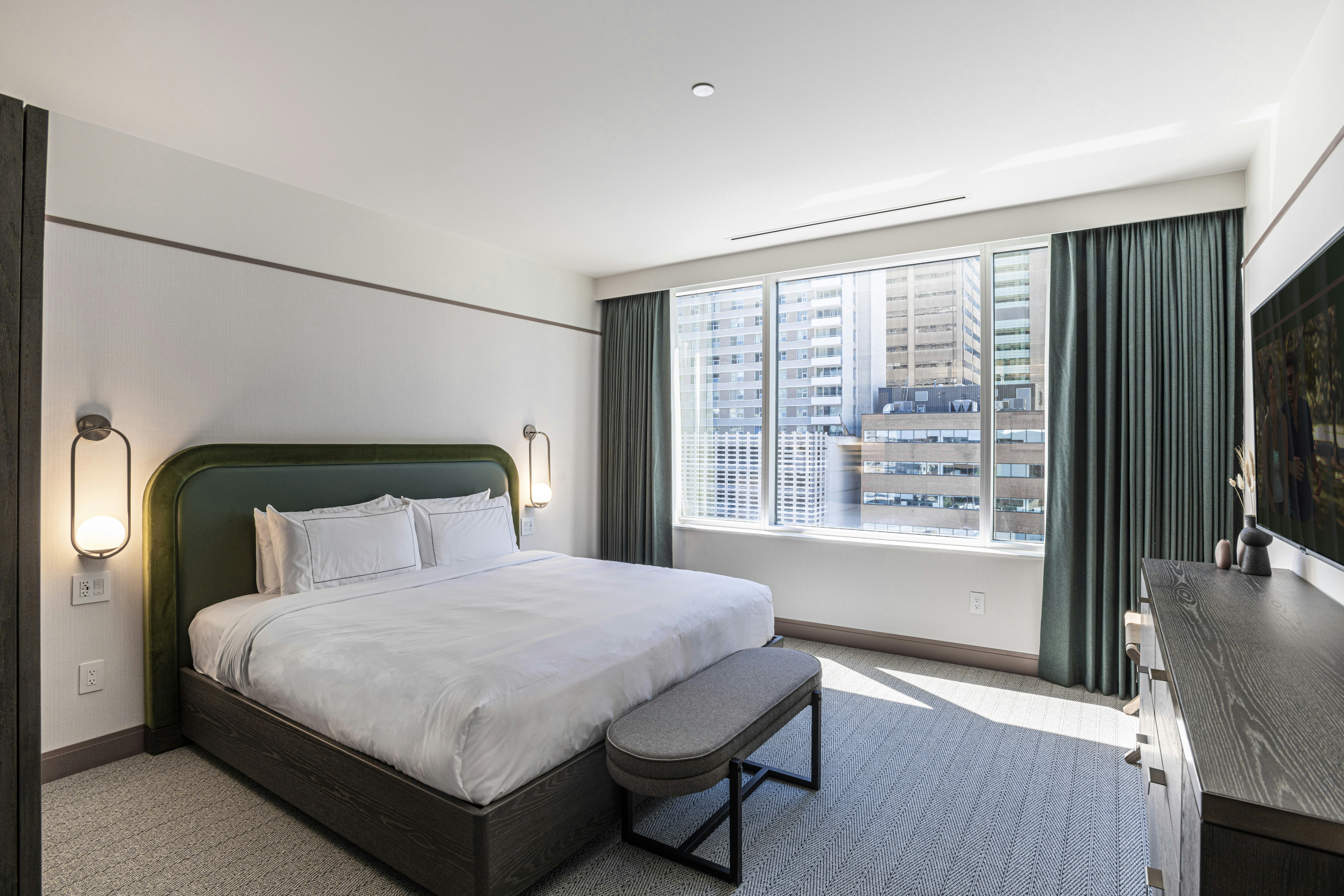 1 Bedroom, Suite