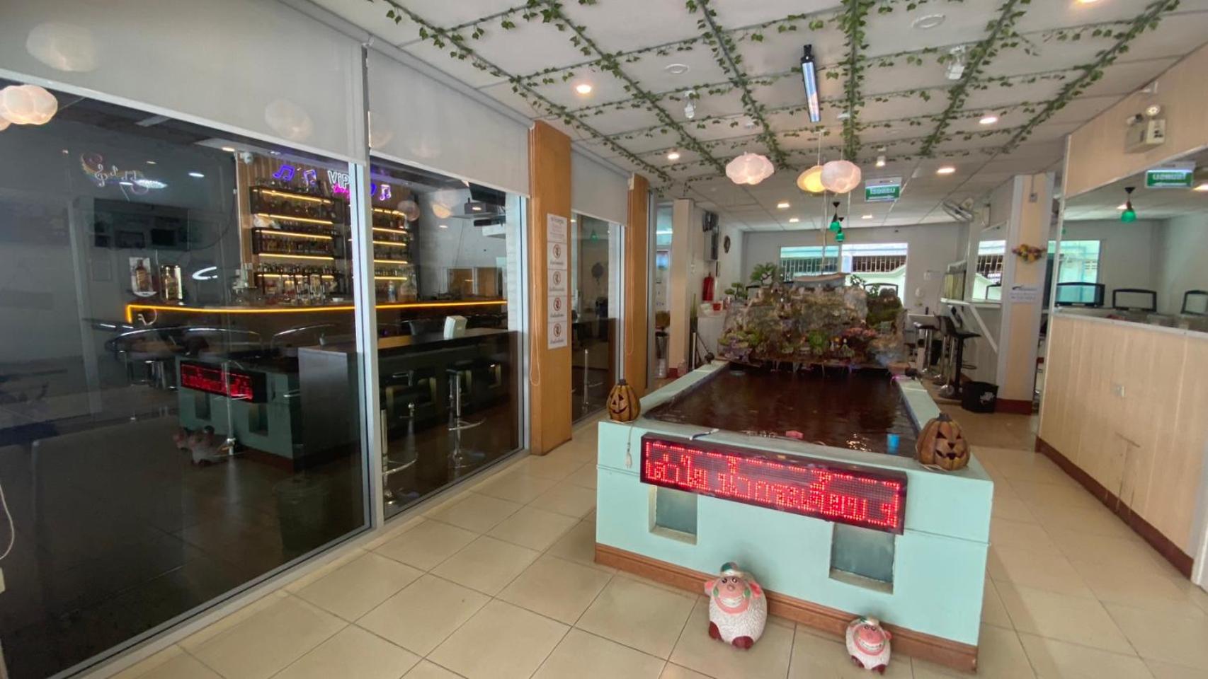 Alongkorn hotel by SB 9/44