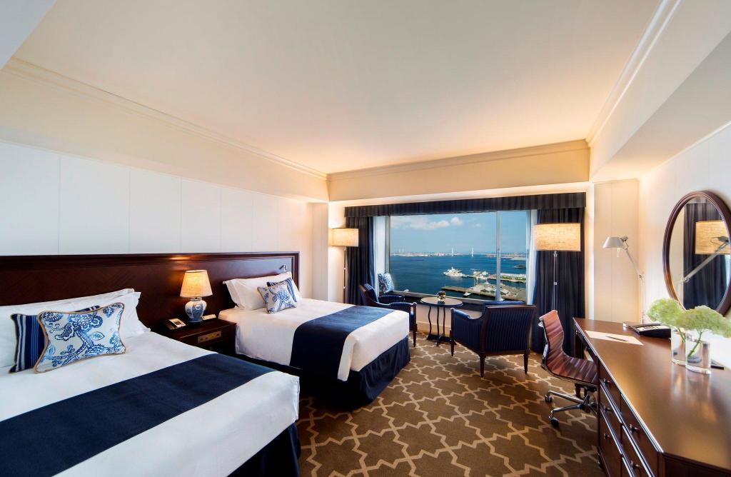 Premium, Twin Beds, Harbour View, Club Lounge Access, High Floor