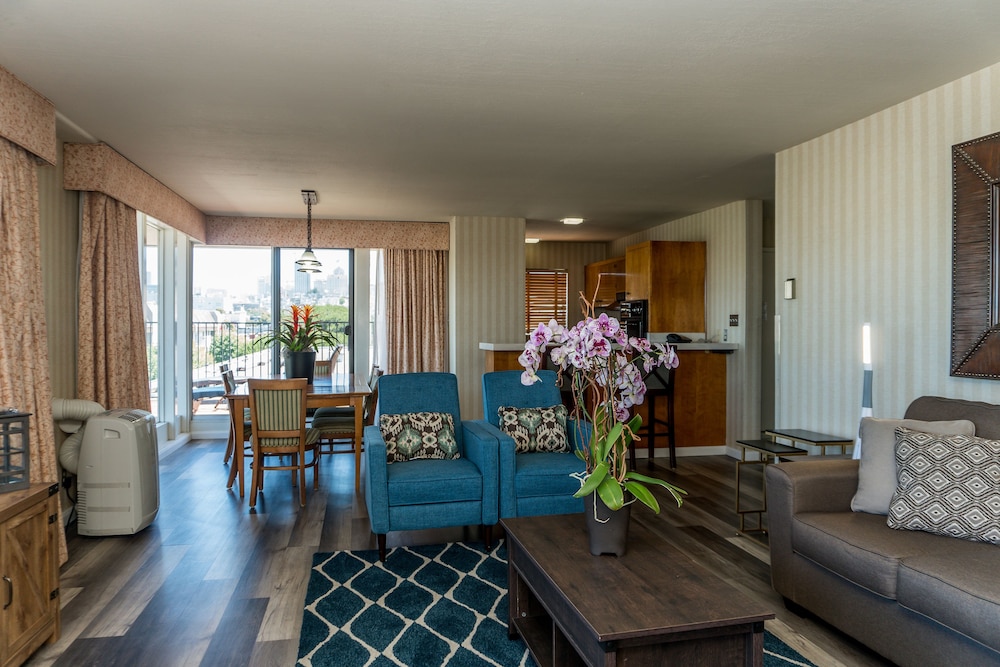 Wharf Inn 43/72