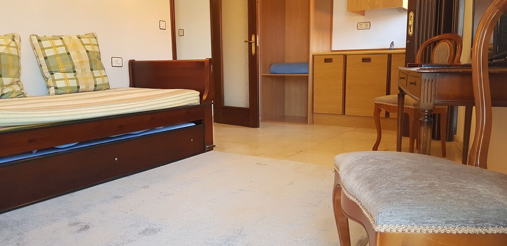 Gran Hotel Paraiso 15/65