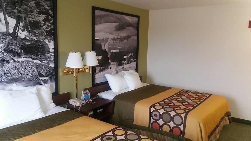 Super 8 by Wyndham West Middlesex/Sharon Area 6/42