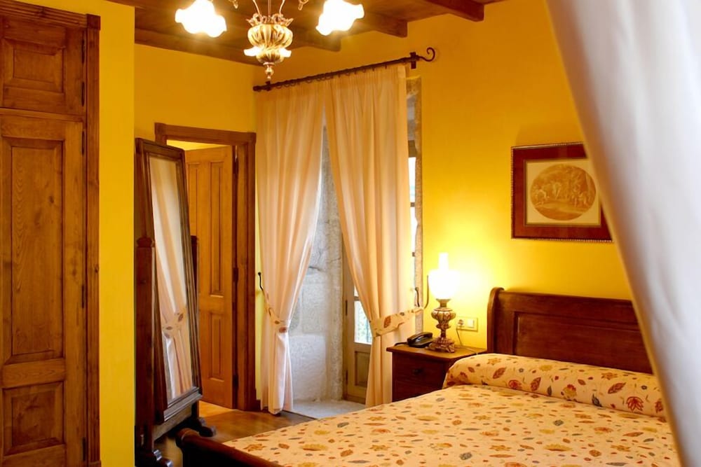 Pazo Do Rio Hotel And Apartments 6/30