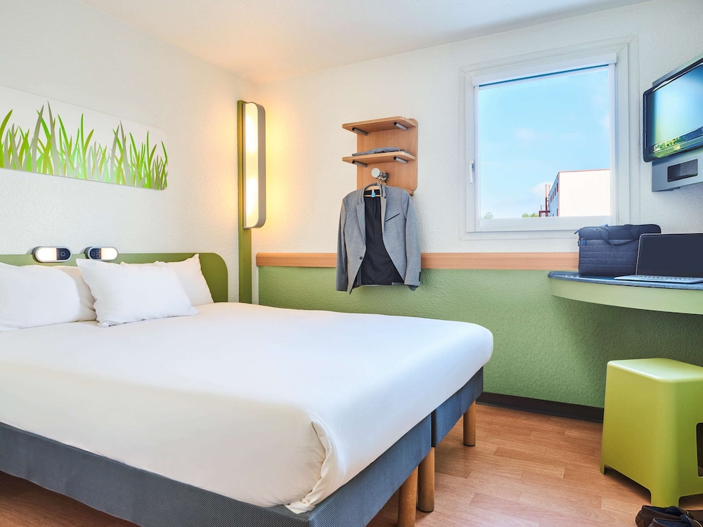 Ibis Budget Versailles Coignieres 19/50
