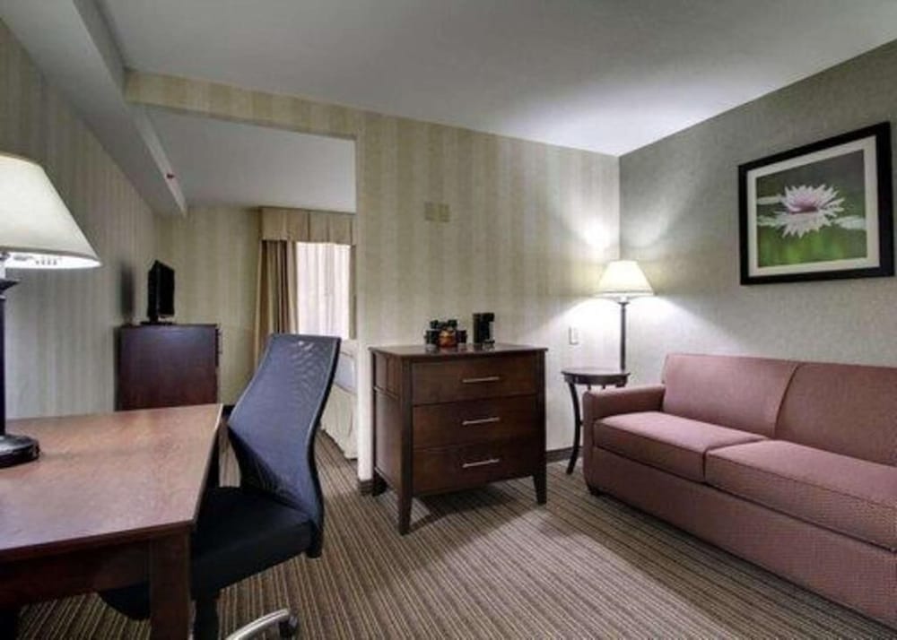 DoubleTree by Hilton Quincy 51/77