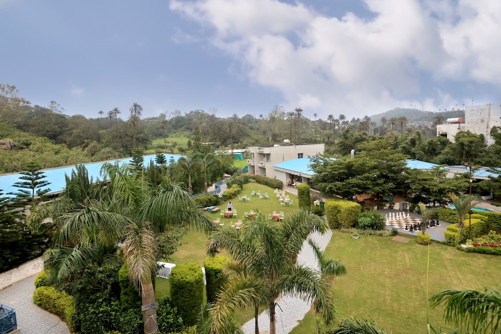 Humming Bird Resort 44/50