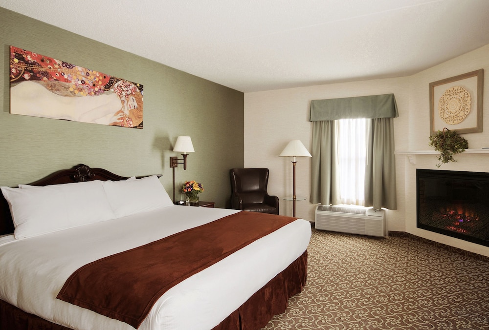 D. Hotel and Suites 9/57