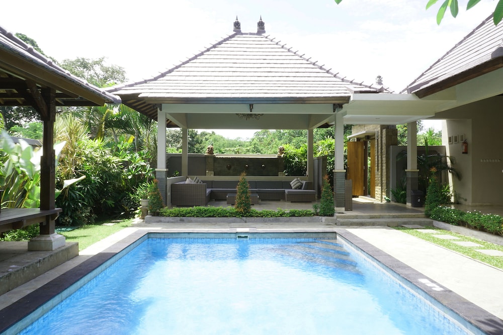 Dura Villas Bali 25/32