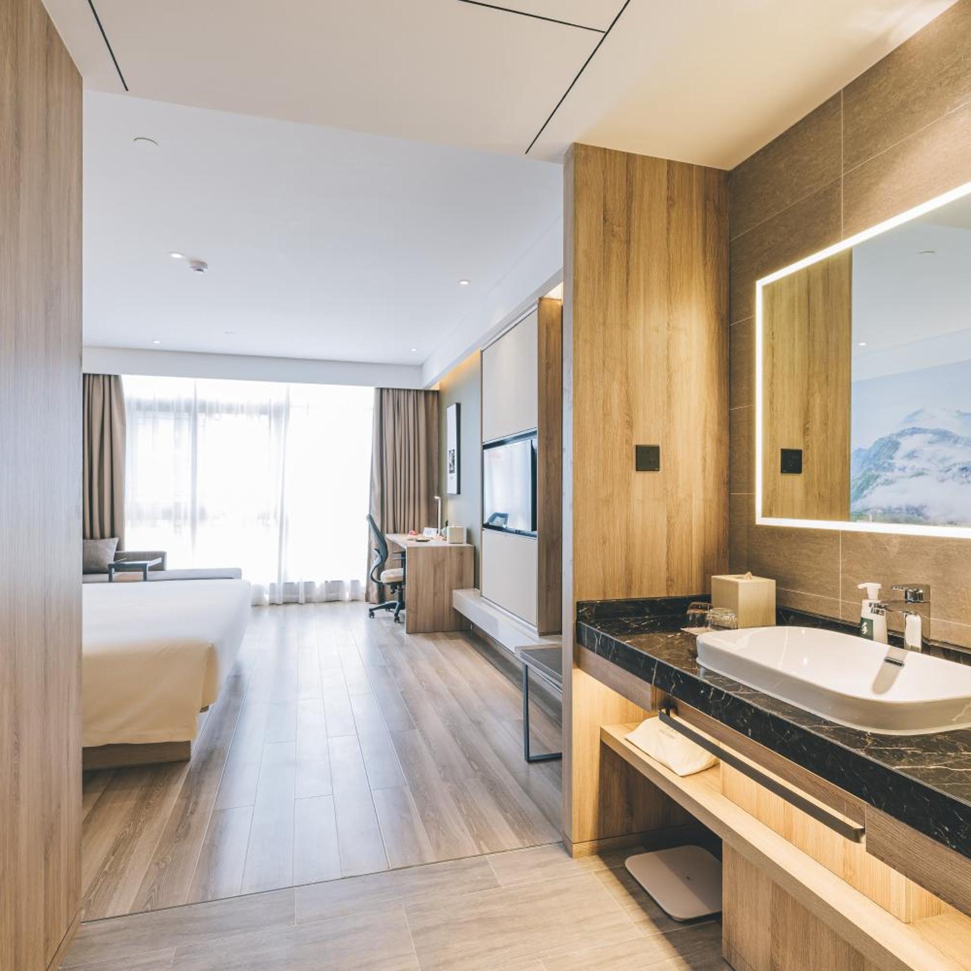 Atour Hotel (Haining Leather City Nanguanxiang) 49/50