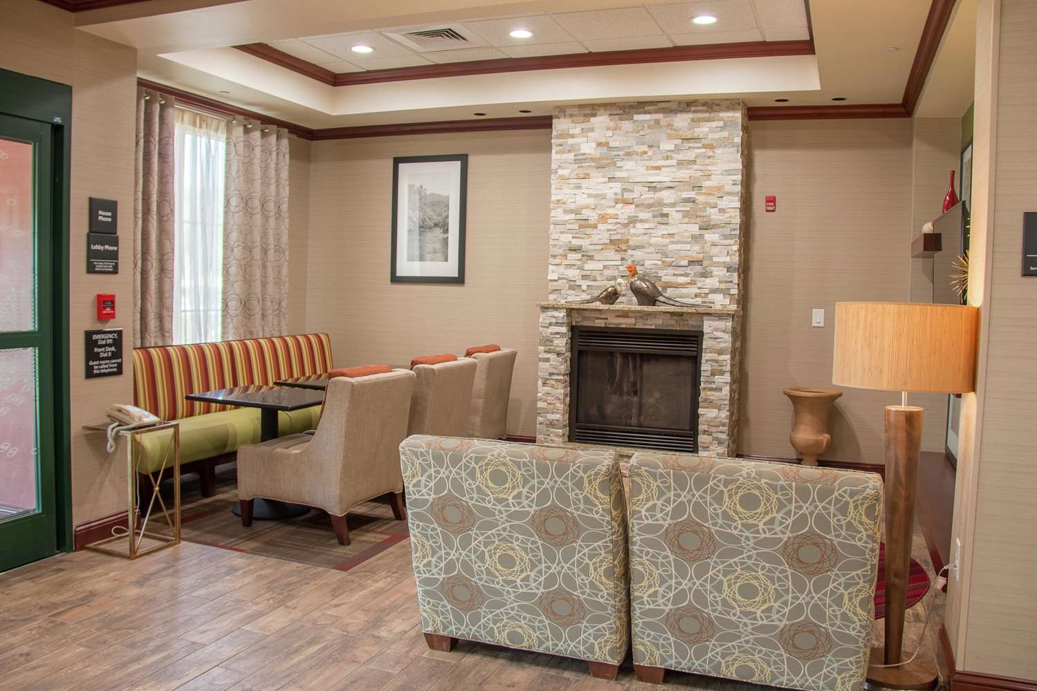 Hampton Inn Murphy 31/49