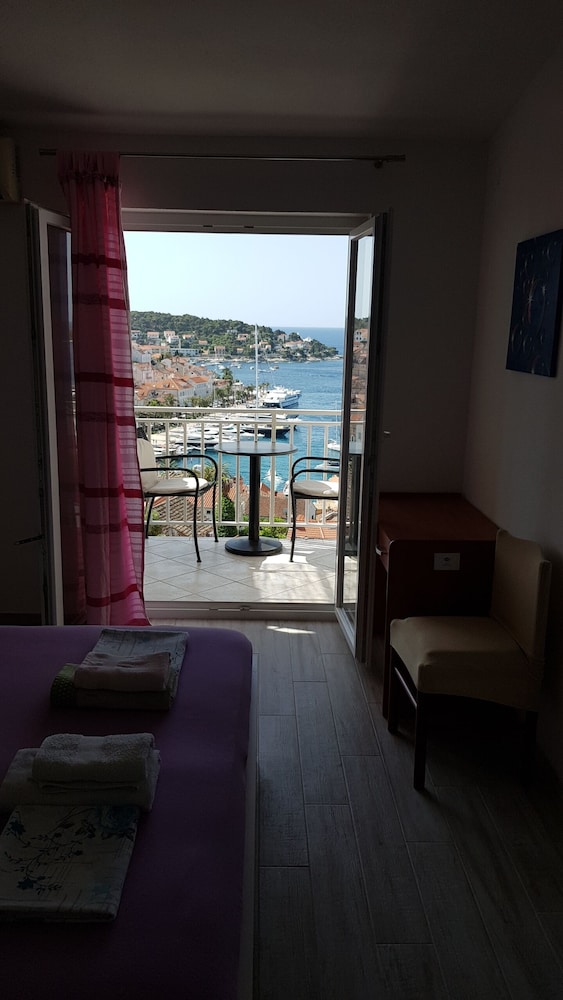 Bocin Rosso Apartments 29/50