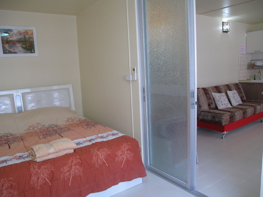 Sk Muangthongthani Apartment 19/48
