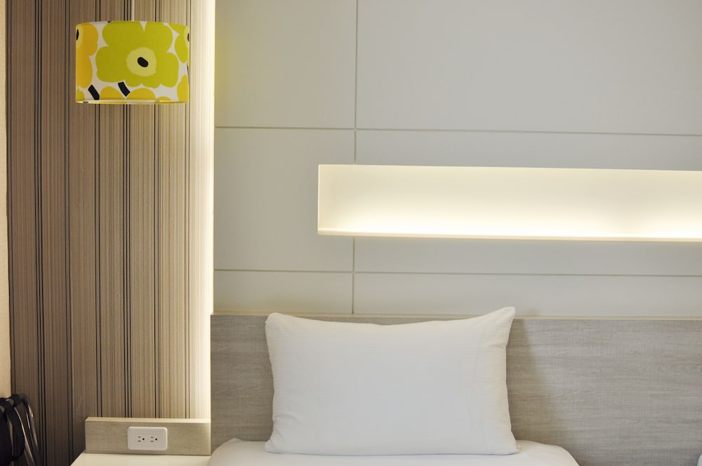 Kindness Hotel Zhongshan Bade 25/56