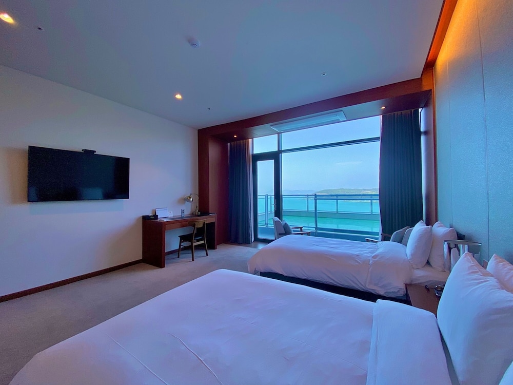 Hotel JCS Yeosu 16/50