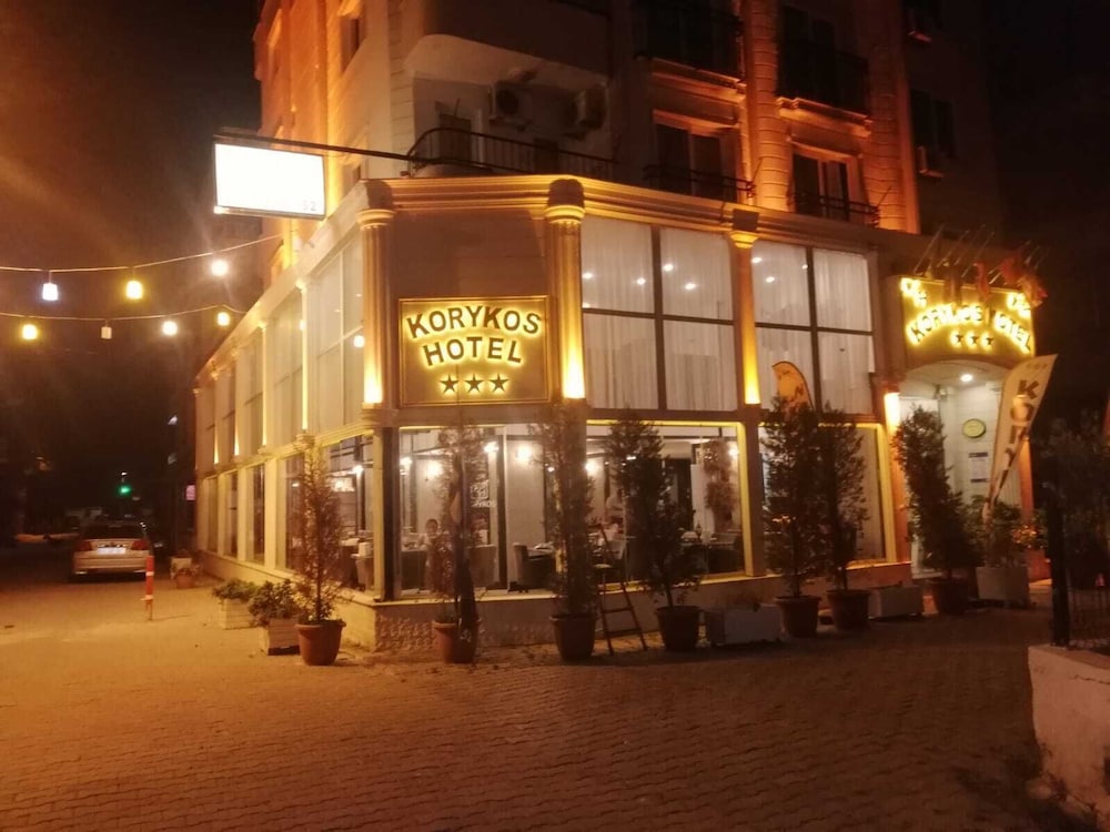 Korykos Hotel 4/24