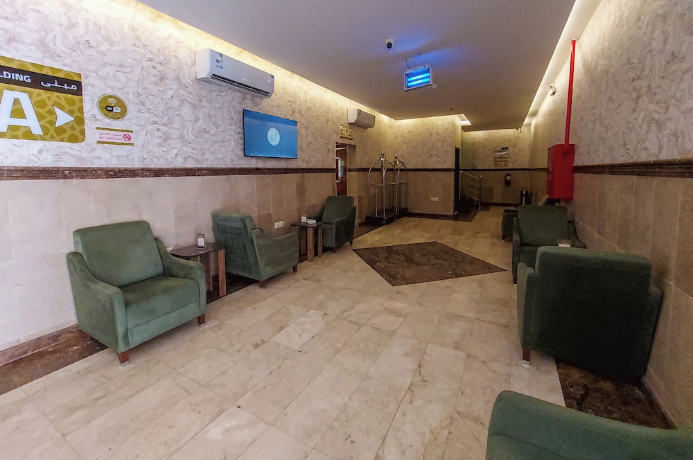 ايوان الاندلسية(Iwan AlAndalusia hotel suites Alrehab) 20/30