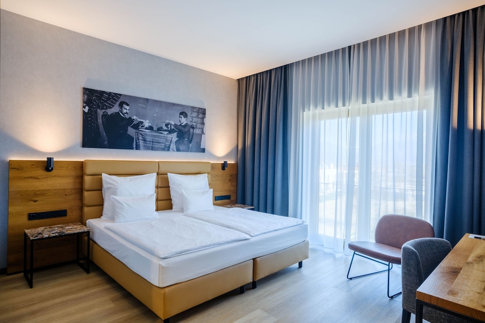 Longstay, King Bed