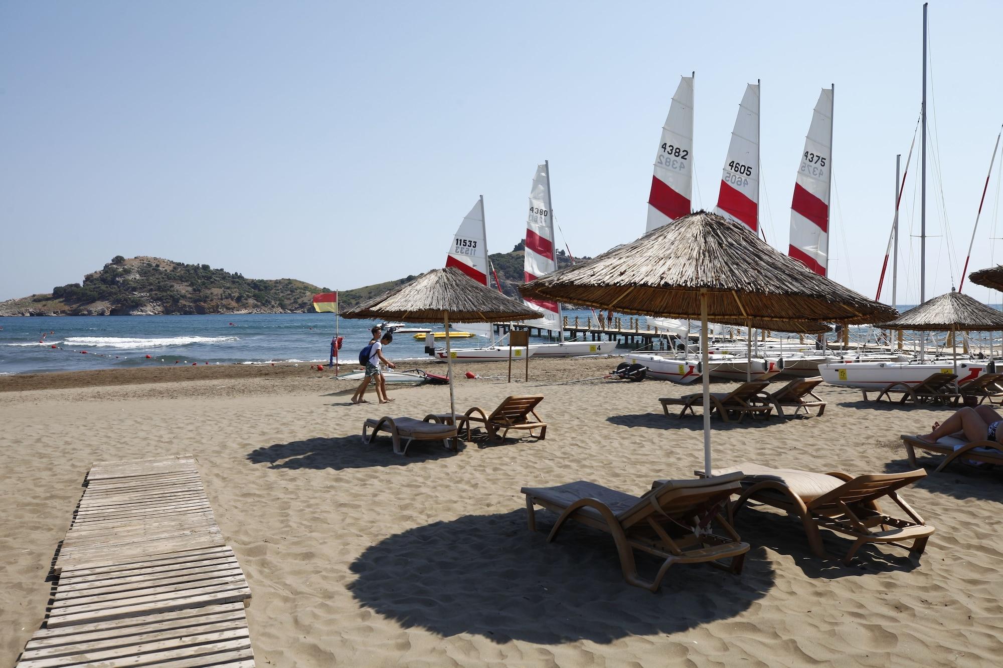 X Life Hotel Sarigerme - Adult Only +15 82/88