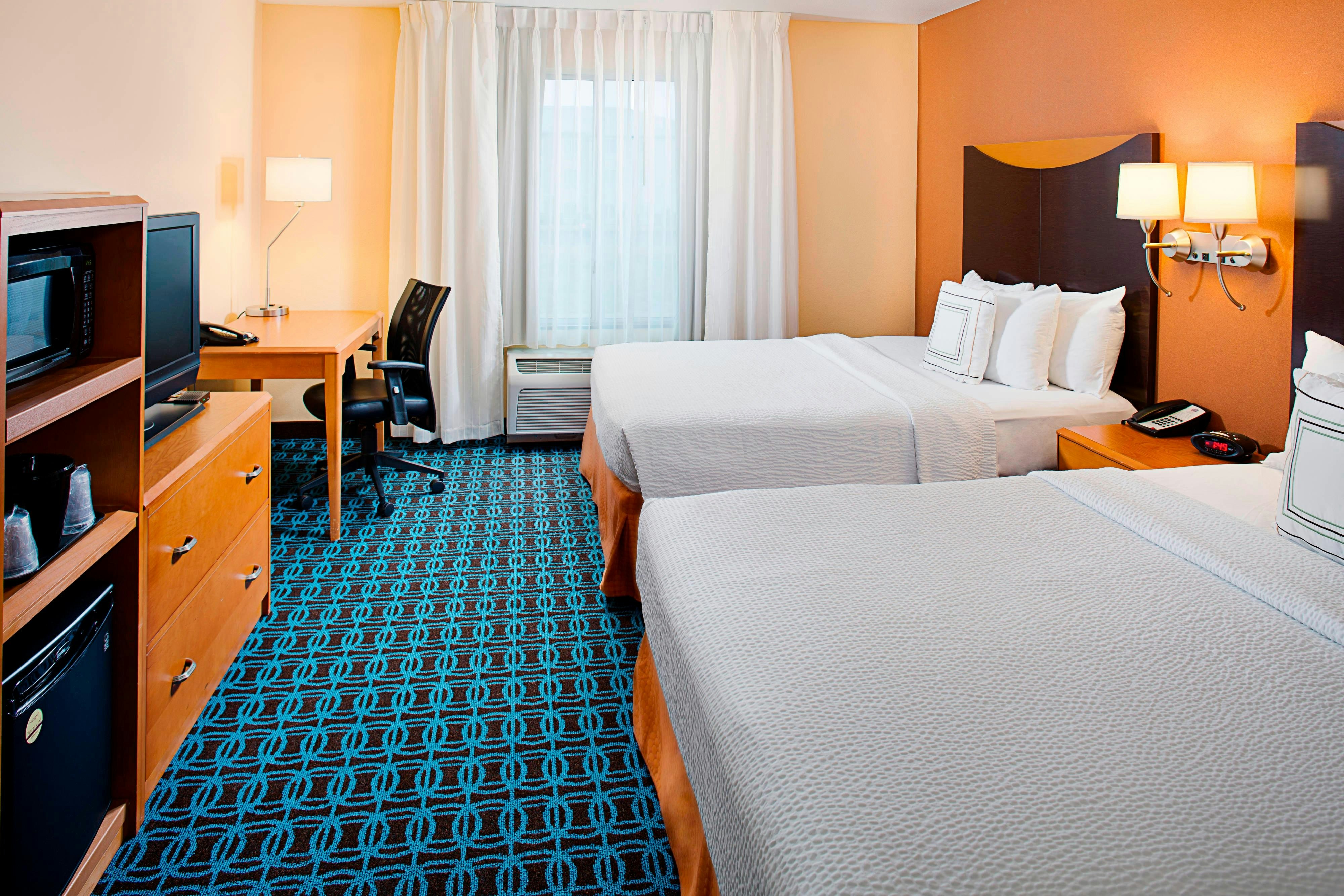 room, 2 queen beds
