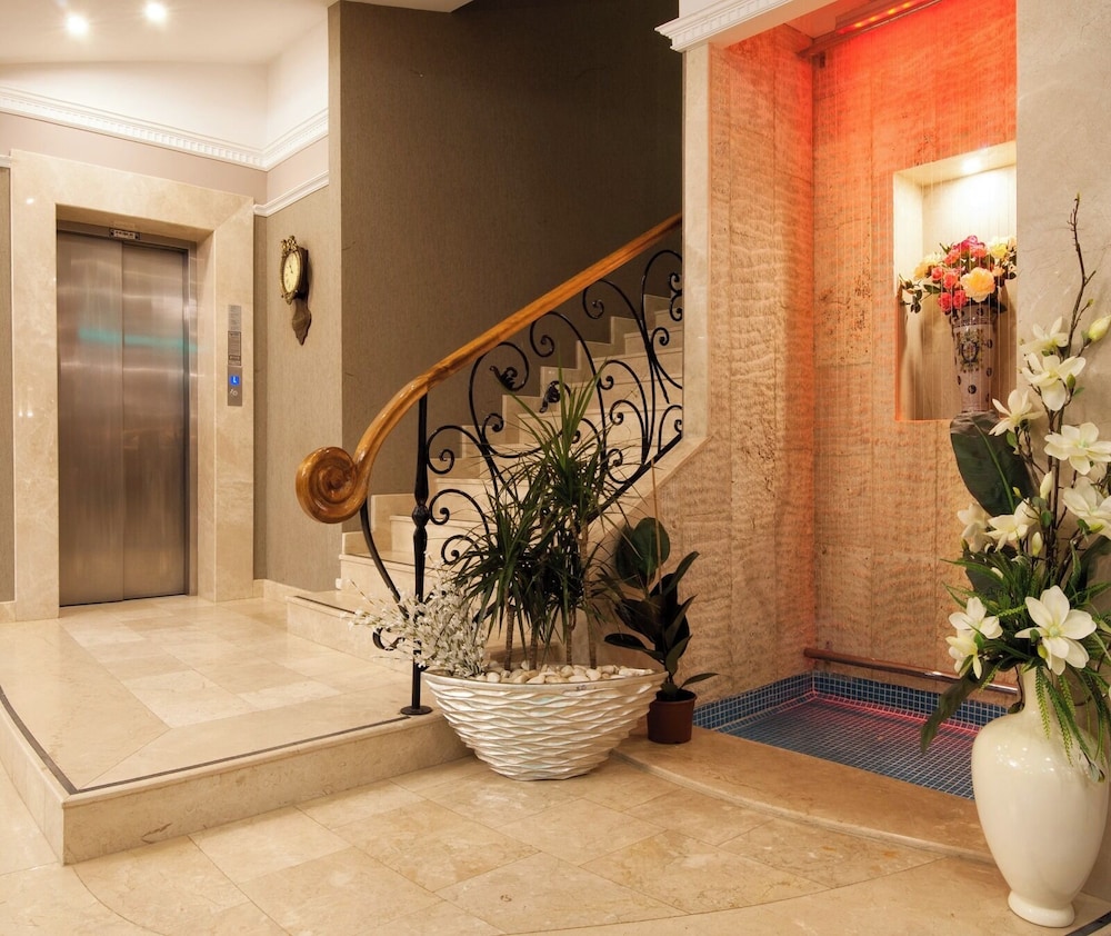 GUMULDUR MAVI DENIZ HOTEL 6/50