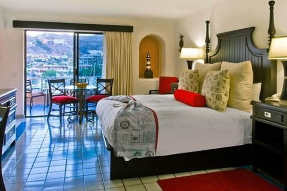 Marina Fiesta Resort and Spa 13/62