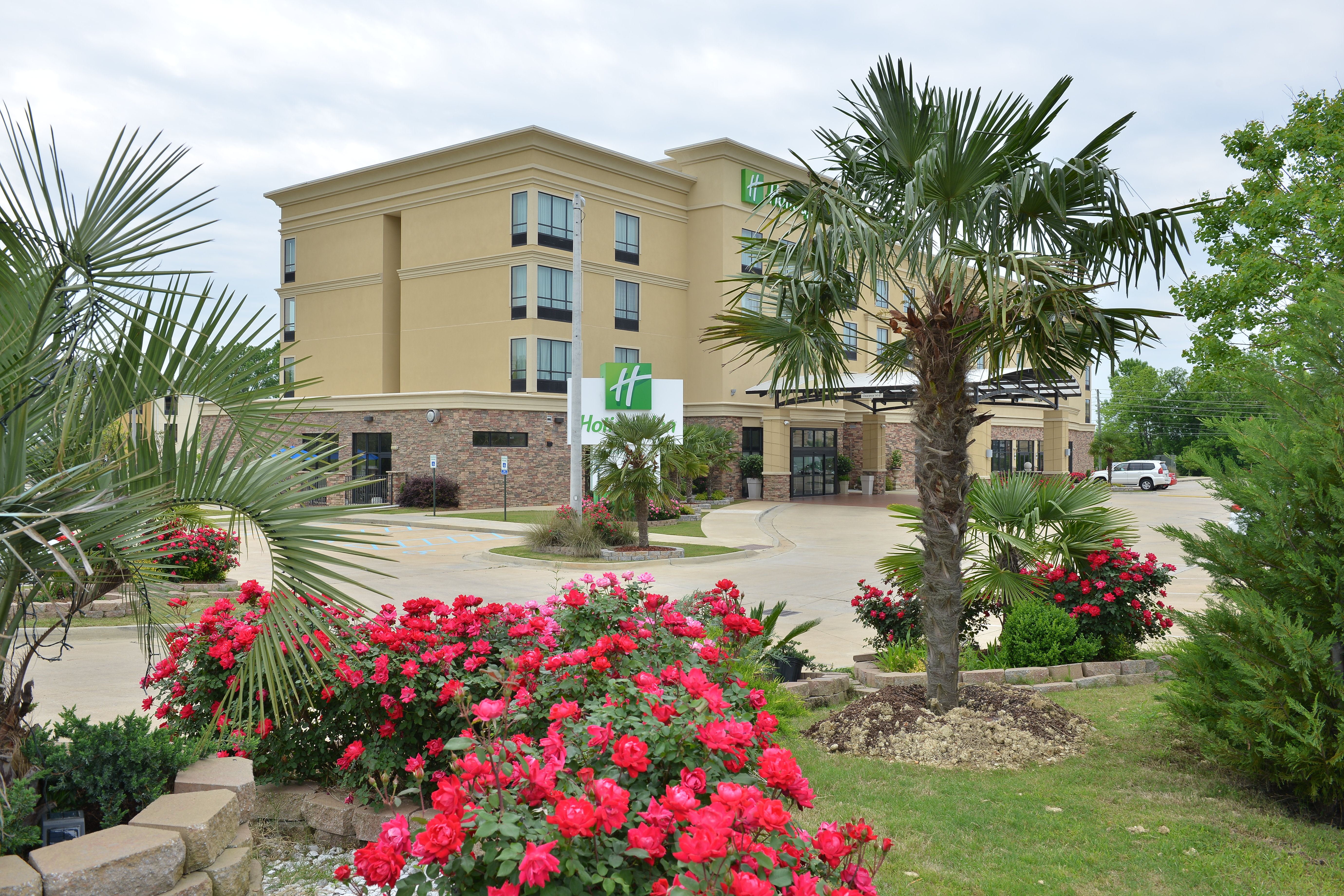Holiday Inn Montgomery Airport South 8/80