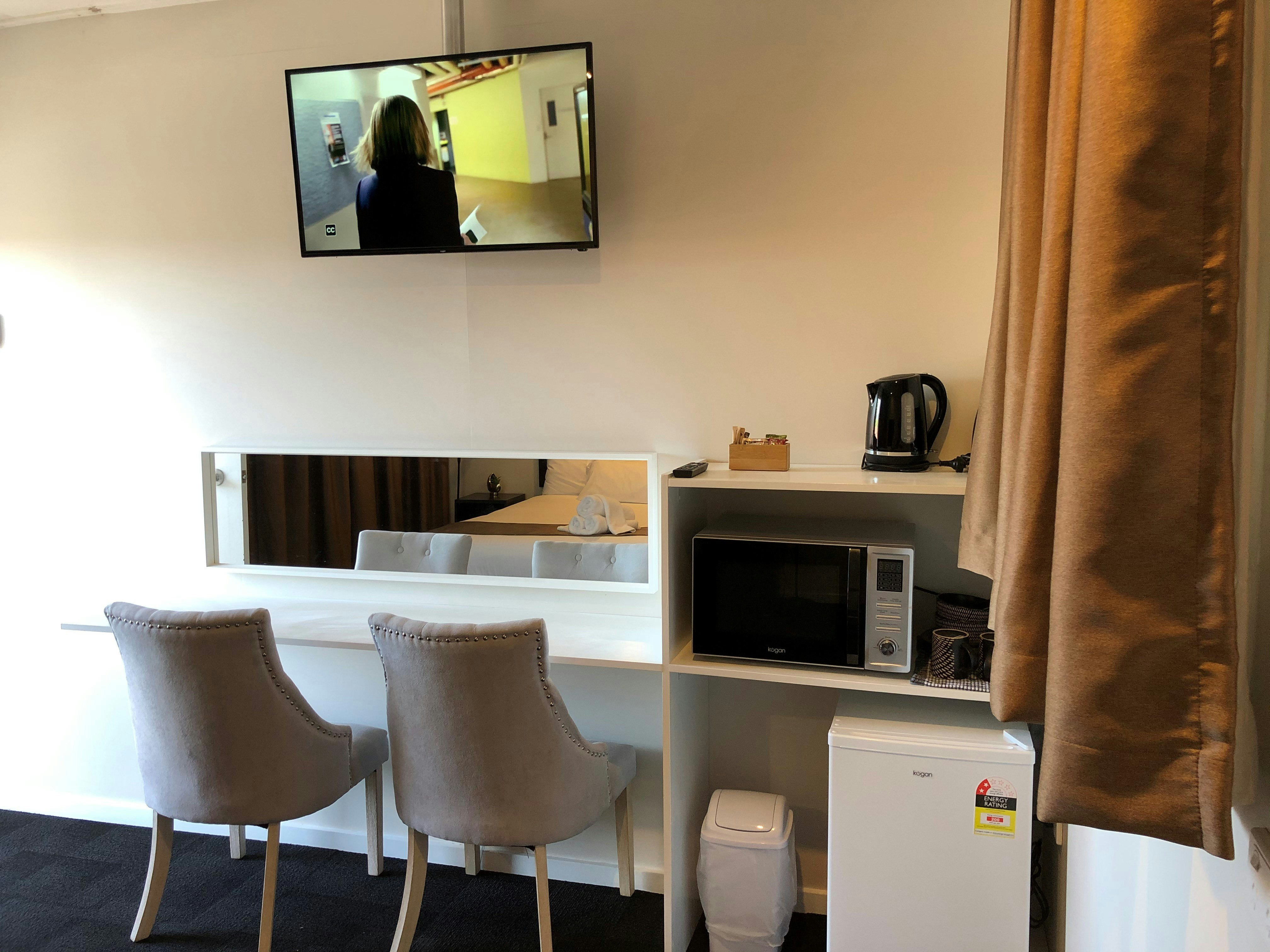 Nowra Motor Inn 15/17