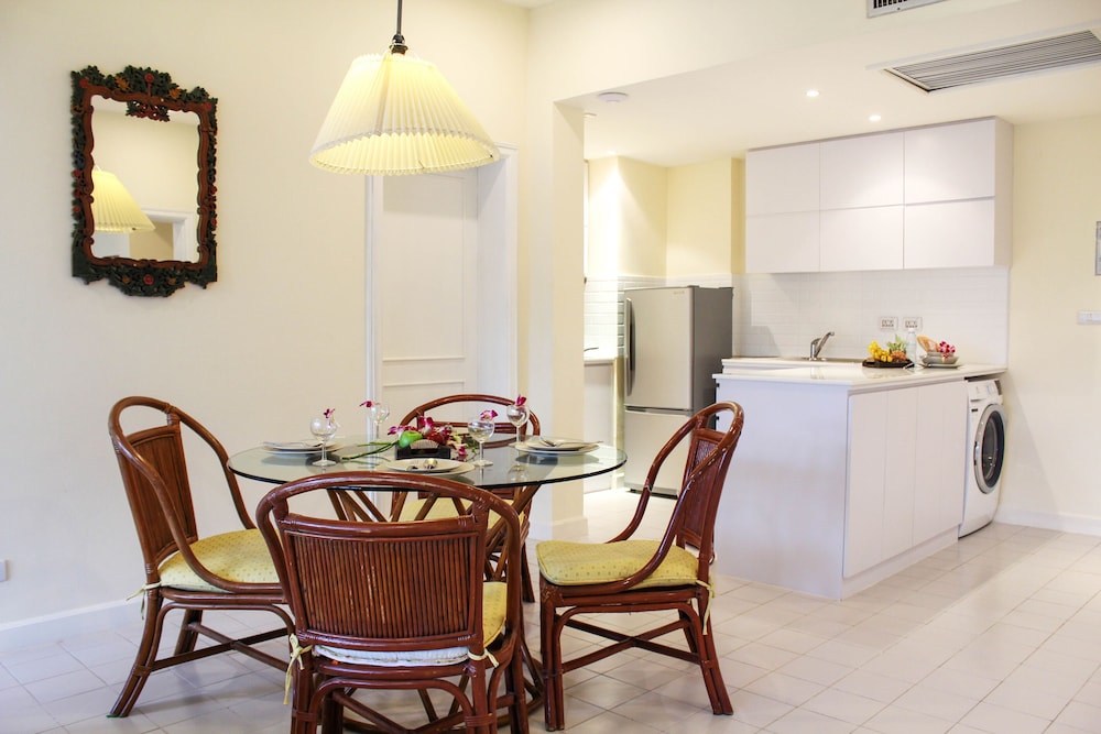 Allamanda Laguna Phuket 66/75