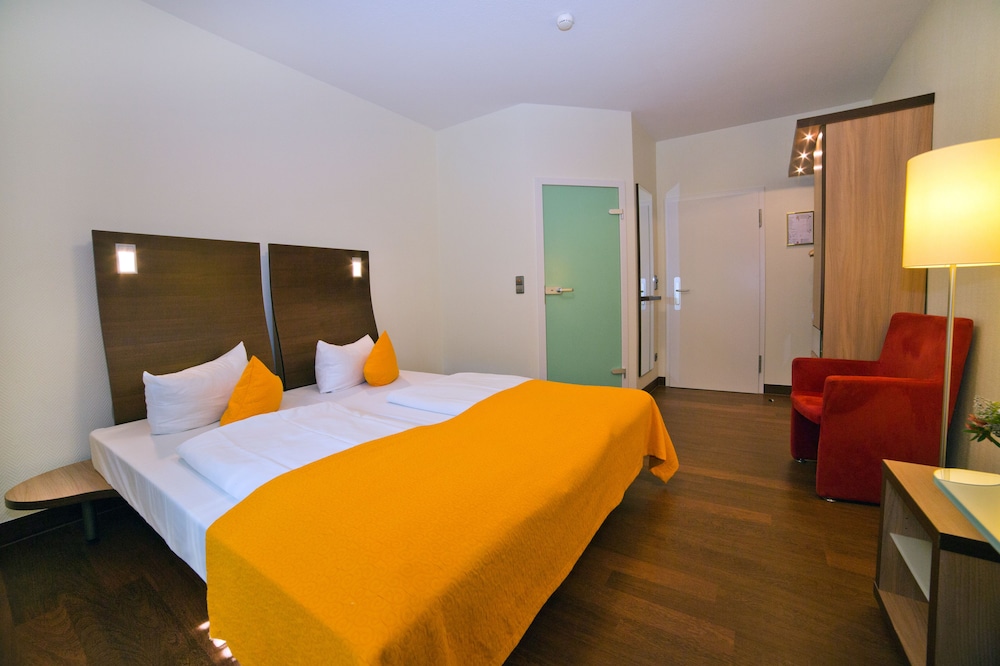 Stadthotel Freiburg 25/58